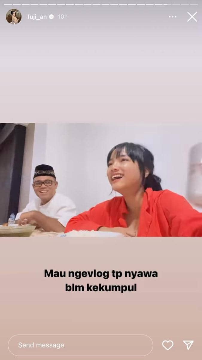 sahur perdana artis (Instagram.com/fuji_an)