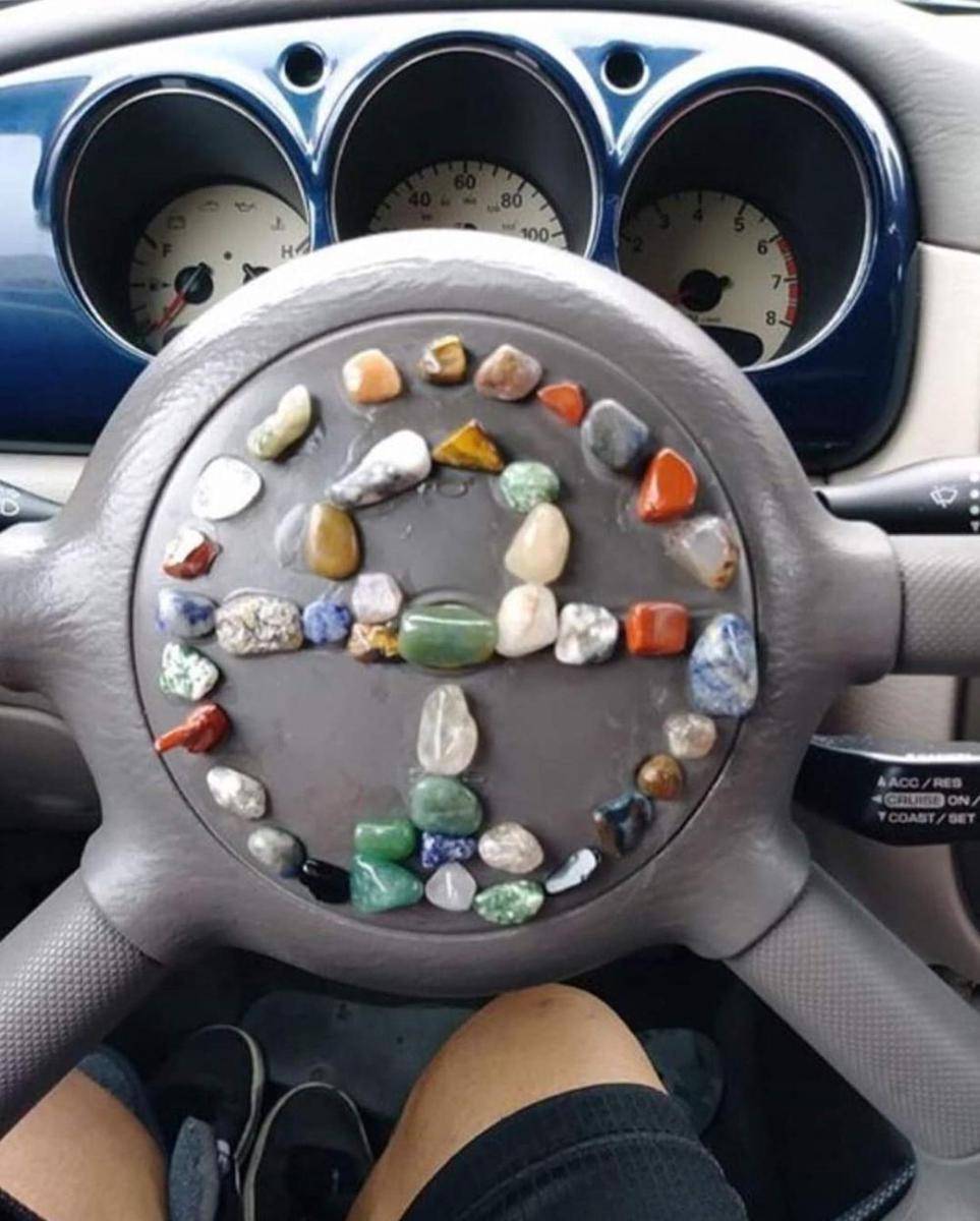potret inovasi mobil nyeleneh (reddit.com/user/Shmandle2k19)