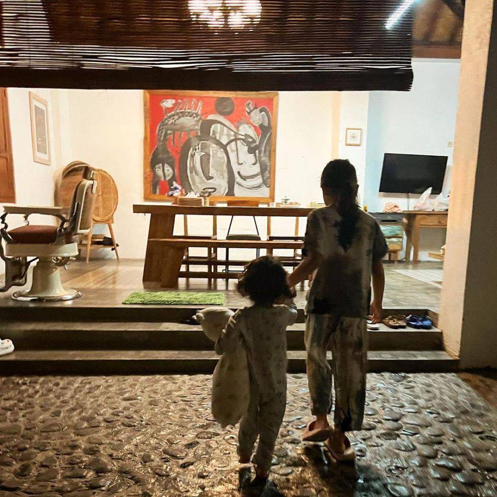 momen Kama bangunin sahur (instagram.com/zaskiadyamecca)