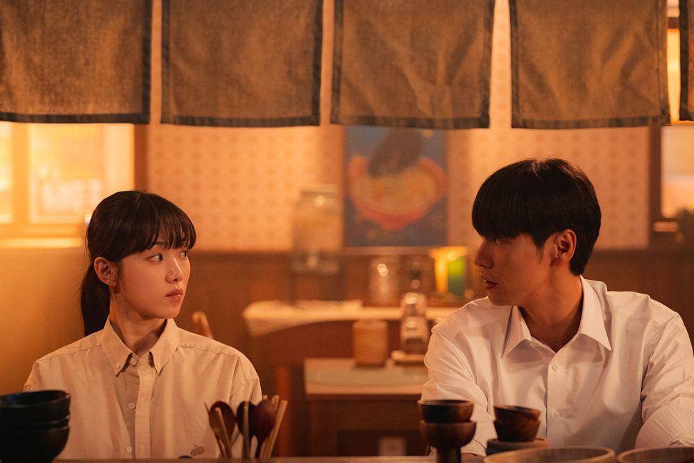 Kim Young-kwang dan Lee Sung-kyung (dok. Disney/Call It Love)