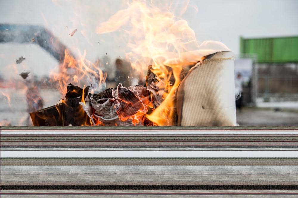 ilustrasi pembakaran sampah (pixabay.com/Skitterphoto)