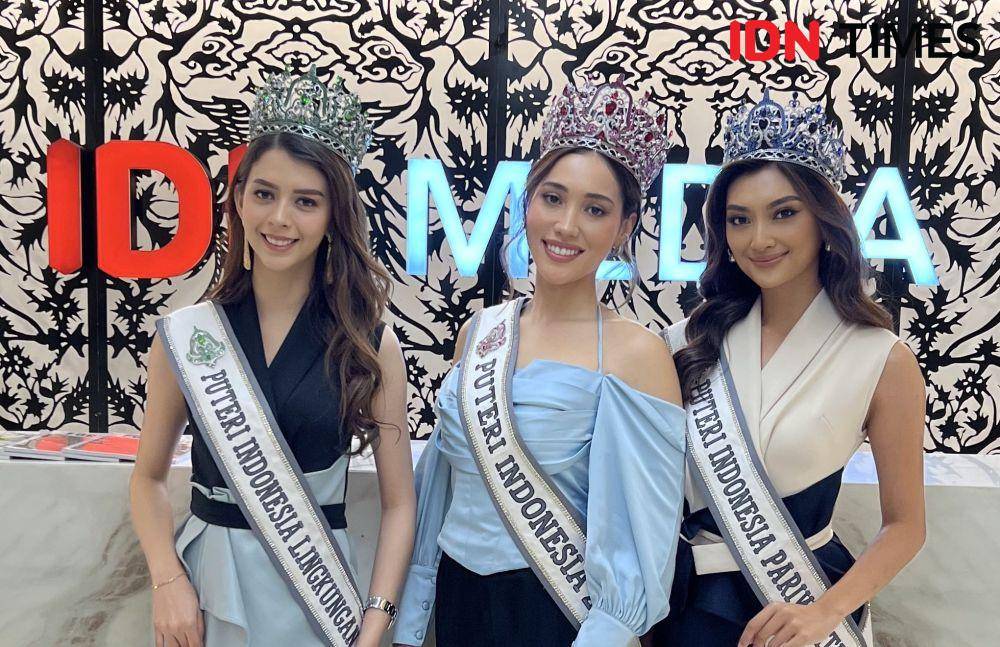Top 3 Puteri Indonesia 2022 saat berkunjung ke IDN Media (IDN Times/Wahyu Kurniawan)