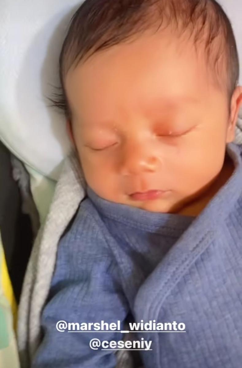 potret Archie, anak Marshel Widianto dan Cesen eks JKT48 (instagram.com/nina_mpokalpa)