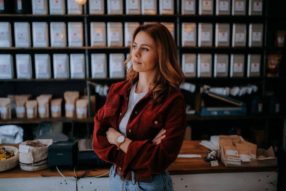 ilustrasi wanita percaya diri (unsplash.com/jenny ueberberg)