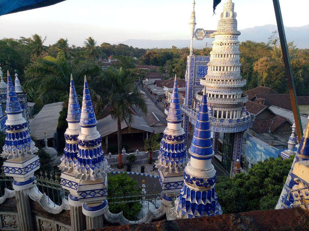 Masjid Tiban Turen (wikimedia.org/Leily Dwi Putri Solichah)