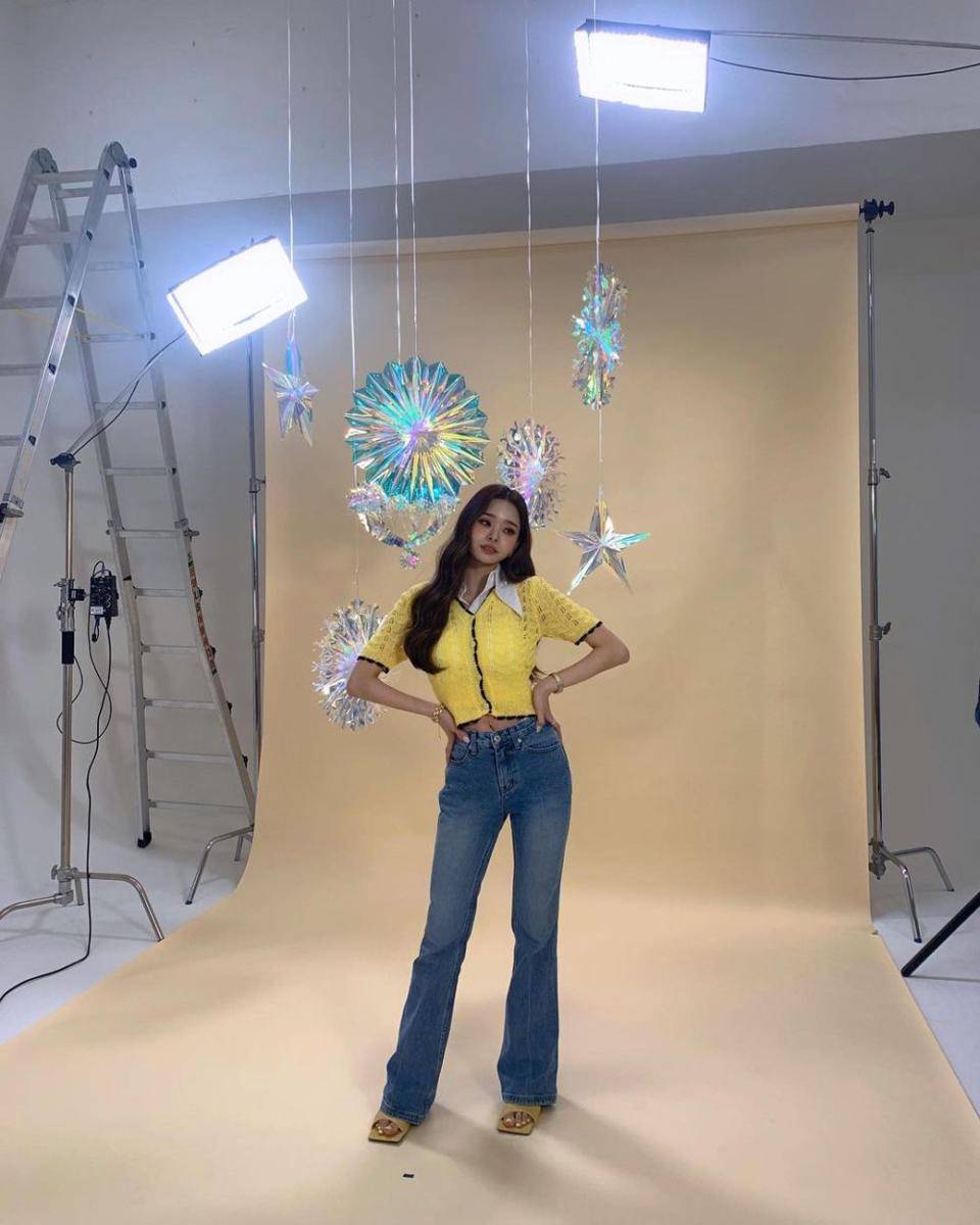 Freezia (instagram.com/dear.zia)