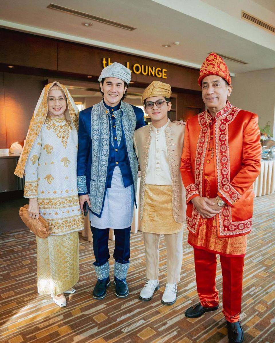 potret Rey Bong dalam acara konferensi pers dan silaturahmi film Buya Hamka (instagram.com/rey_bong26)
