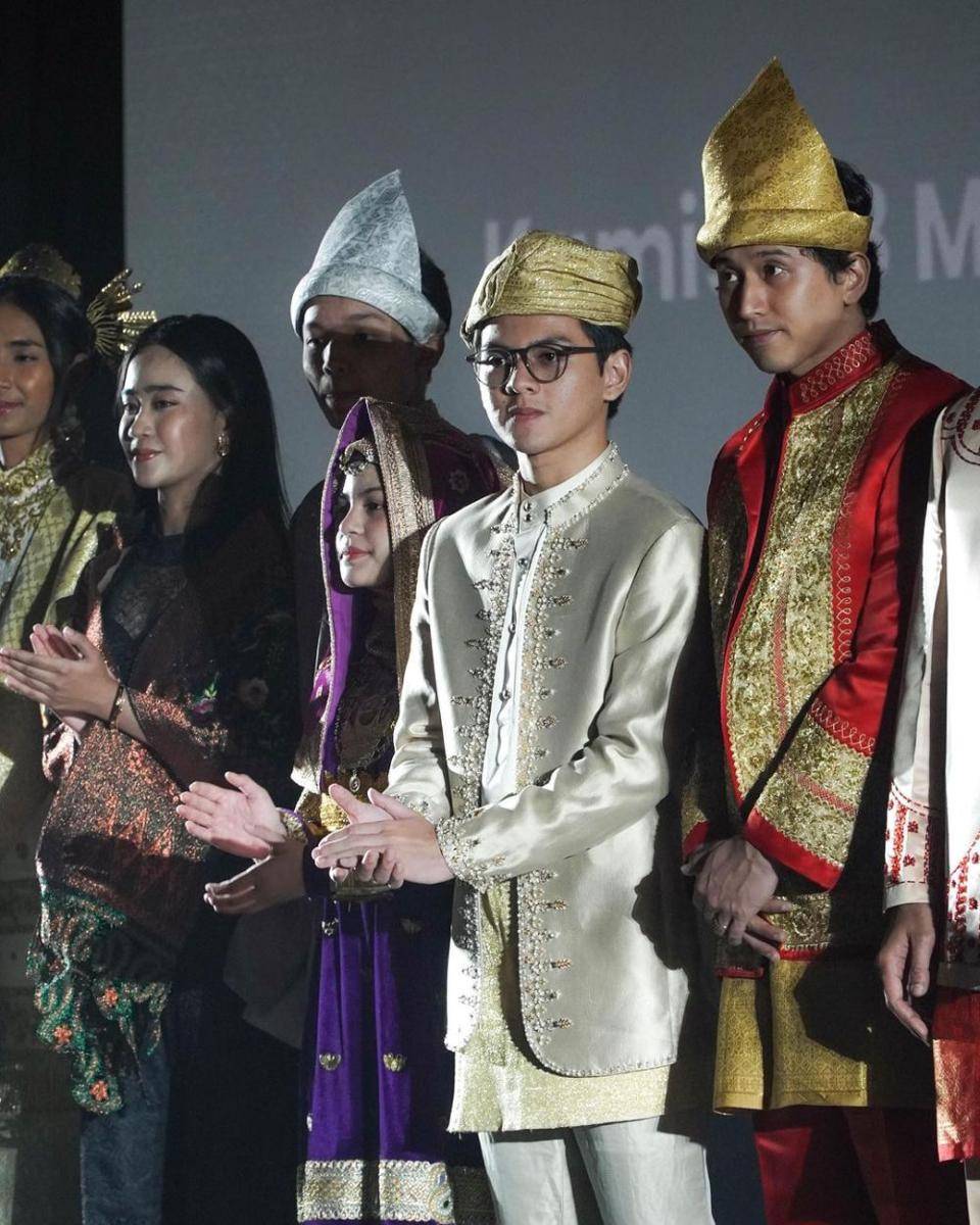 potret Rey Bong dalam acara konferensi pers dan silaturahmi film Buya Hamka (instagram.com/rey_bong26)