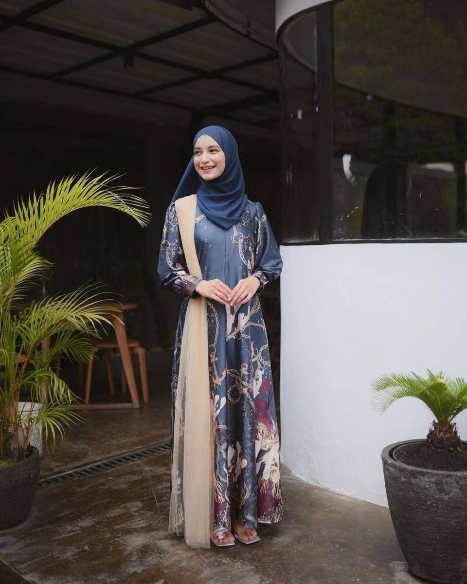 Cut Intan Nabila (instagram.com/cut.intannabila)
