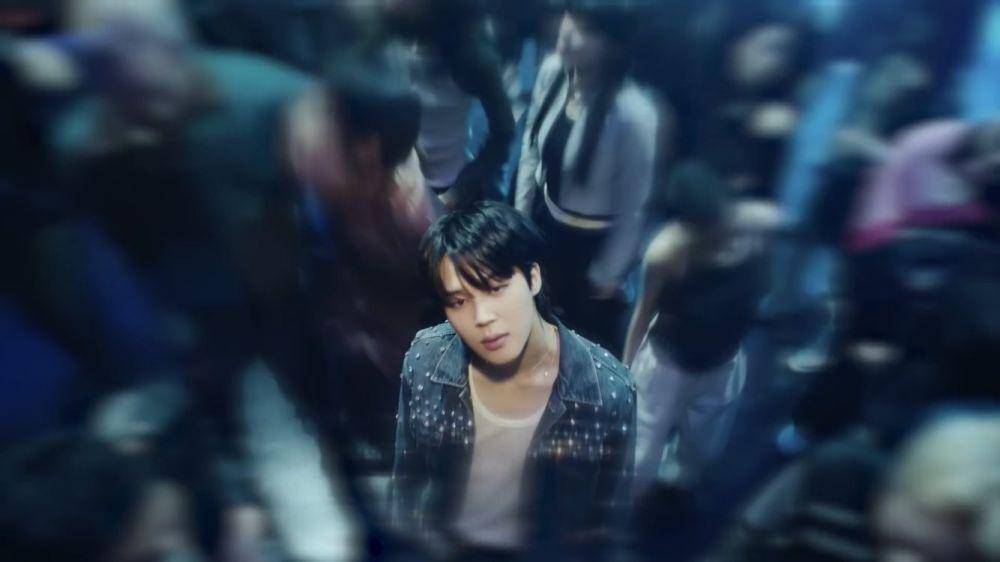 Jimin BTS dalam MV Like Crazy (youtube.com/HYBE Labels)