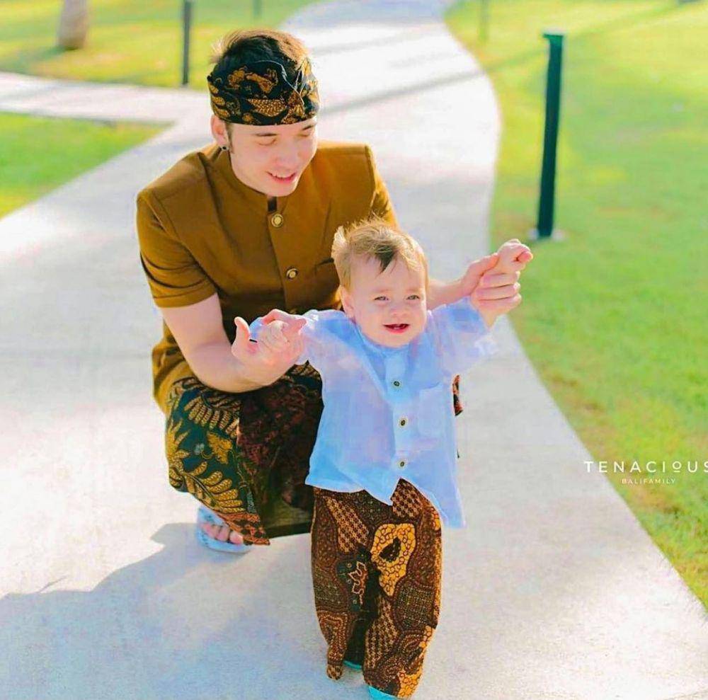 potret Stefan William dan buah hatinya (instagram.com/stefannwilliam)