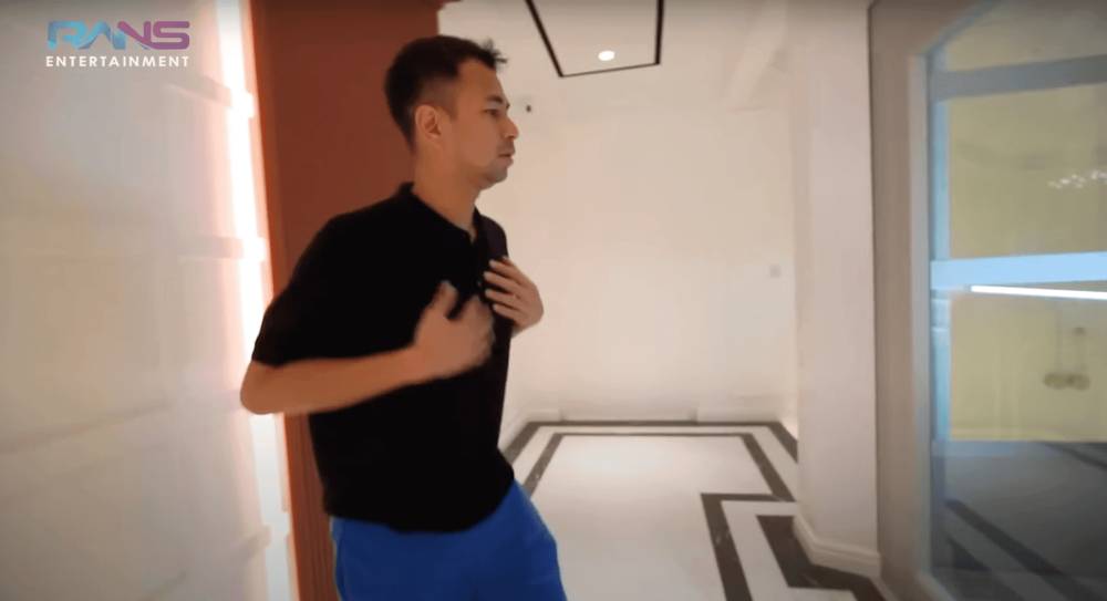 momen Raffi kejebak di lift rumah barunya (youtube.com/RANS Entertainment)