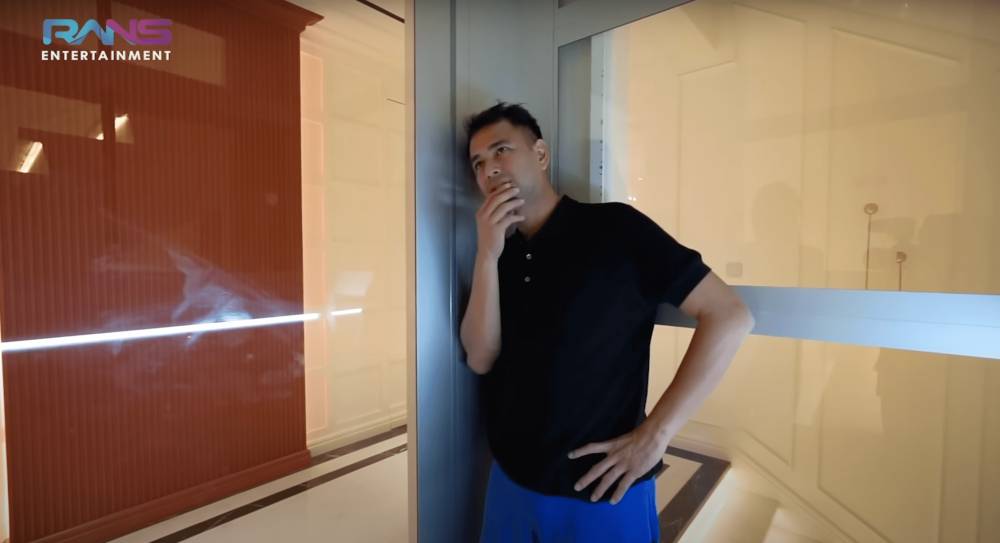 momen Raffi kejebak di lift rumah barunya (youtube.com/RANS Entertainment)