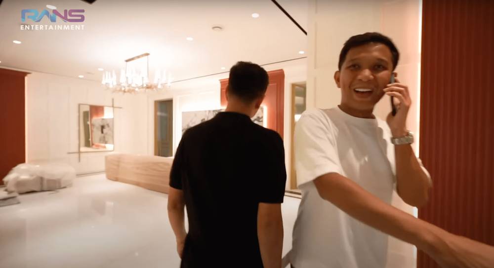momen Raffi kejebak di lift rumah barunya (youtube.com/RANS Entertainment)