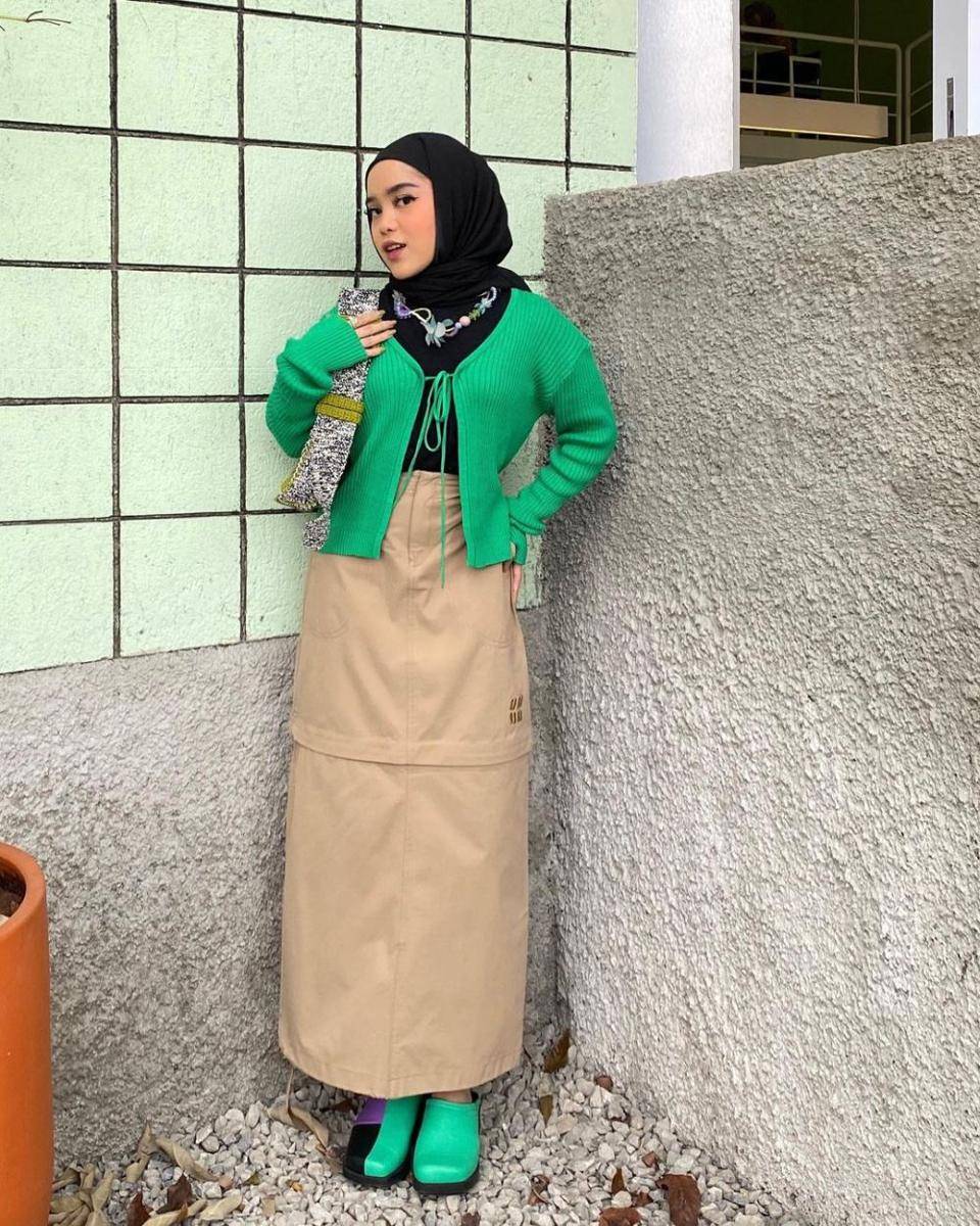 OOTD bukber dengan rok yang simpel tapi kece abis (instagram.com/raihanand)