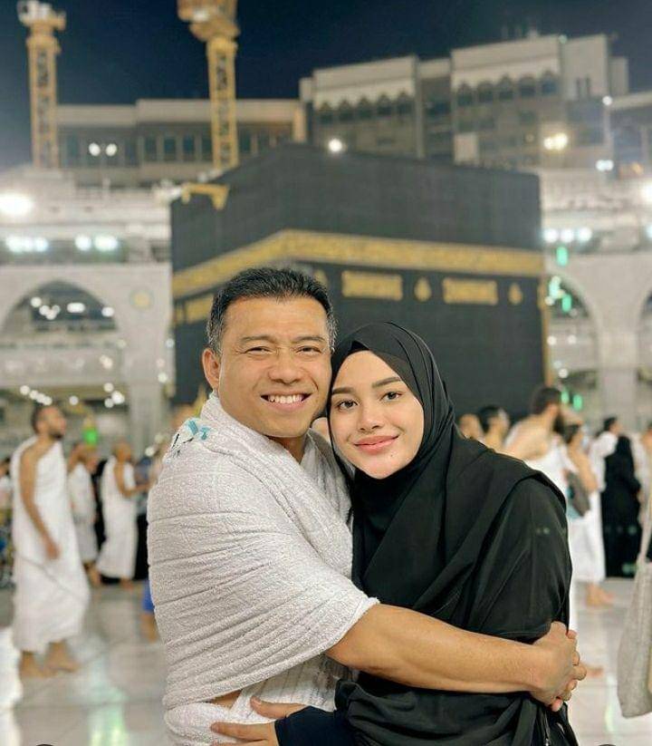 Potret Aurel Hermansyah dan keluarga umrah (instagram.com/aurelie.hermansyah)