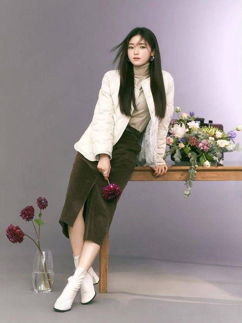 OOTD imut ala Go Bo Gyeol (instagram.com/gobogyeol)