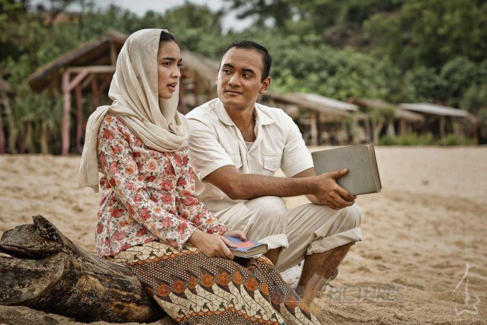 Tika Bravani (dok. Dapur Film / Soekarno)