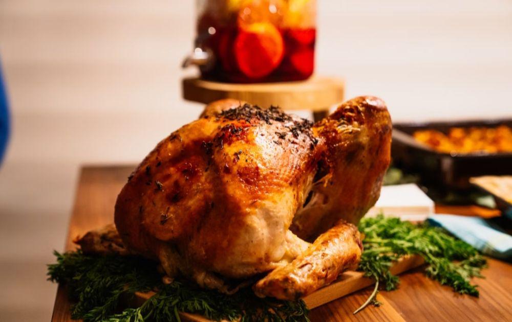 5 Tips Memasak Kalkun biar Matang Merata dan Terasa Gurih