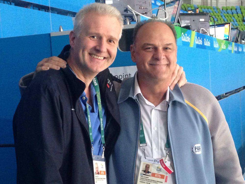 Andrew Gaze (kiri) (twitter.com/AndrewGaze10)