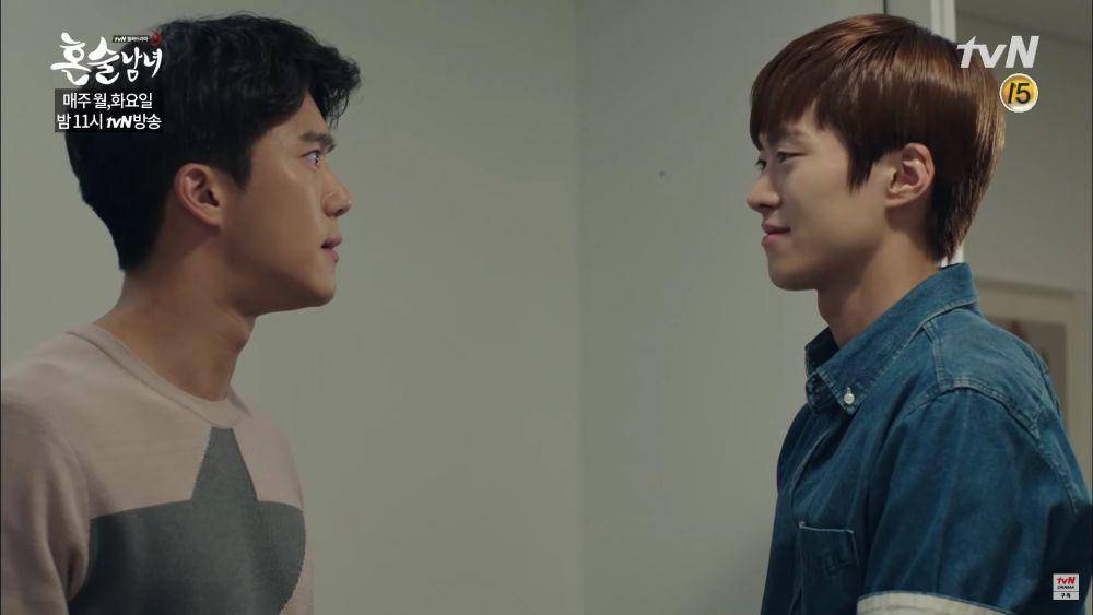 Ha Seok Jin dan Gong Myung di drama Drinking Solo (youtube.com/tvN drama)