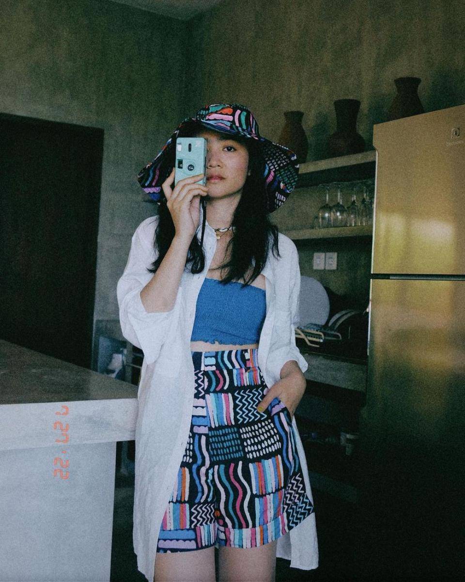 padu padan outfit pattern ala Febby Rastanty (instagram.com/febbyrastanty)