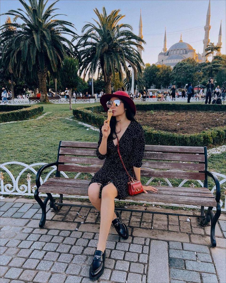 padu padan outfit pattern ala Febby Rastanty (instagram.com/febbyrastanty)