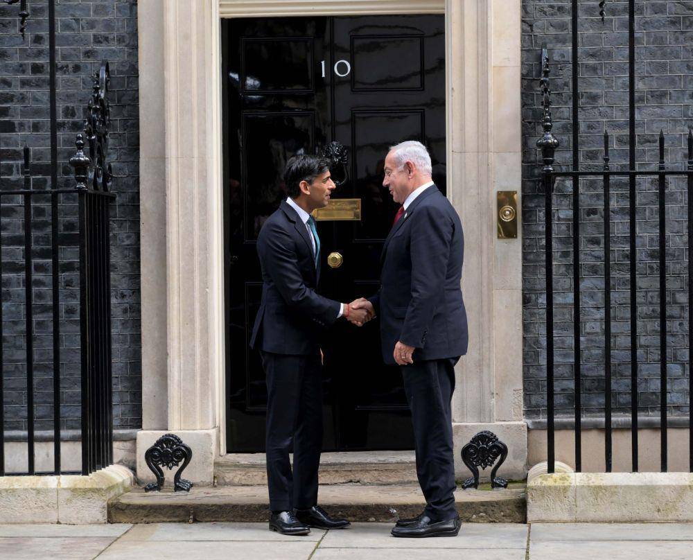 PM Inggris, RIshi Sunak (kiri), dan PM Israel, Benjamin Netanyahu (kanan) (twitter.com/IsraeliPM)