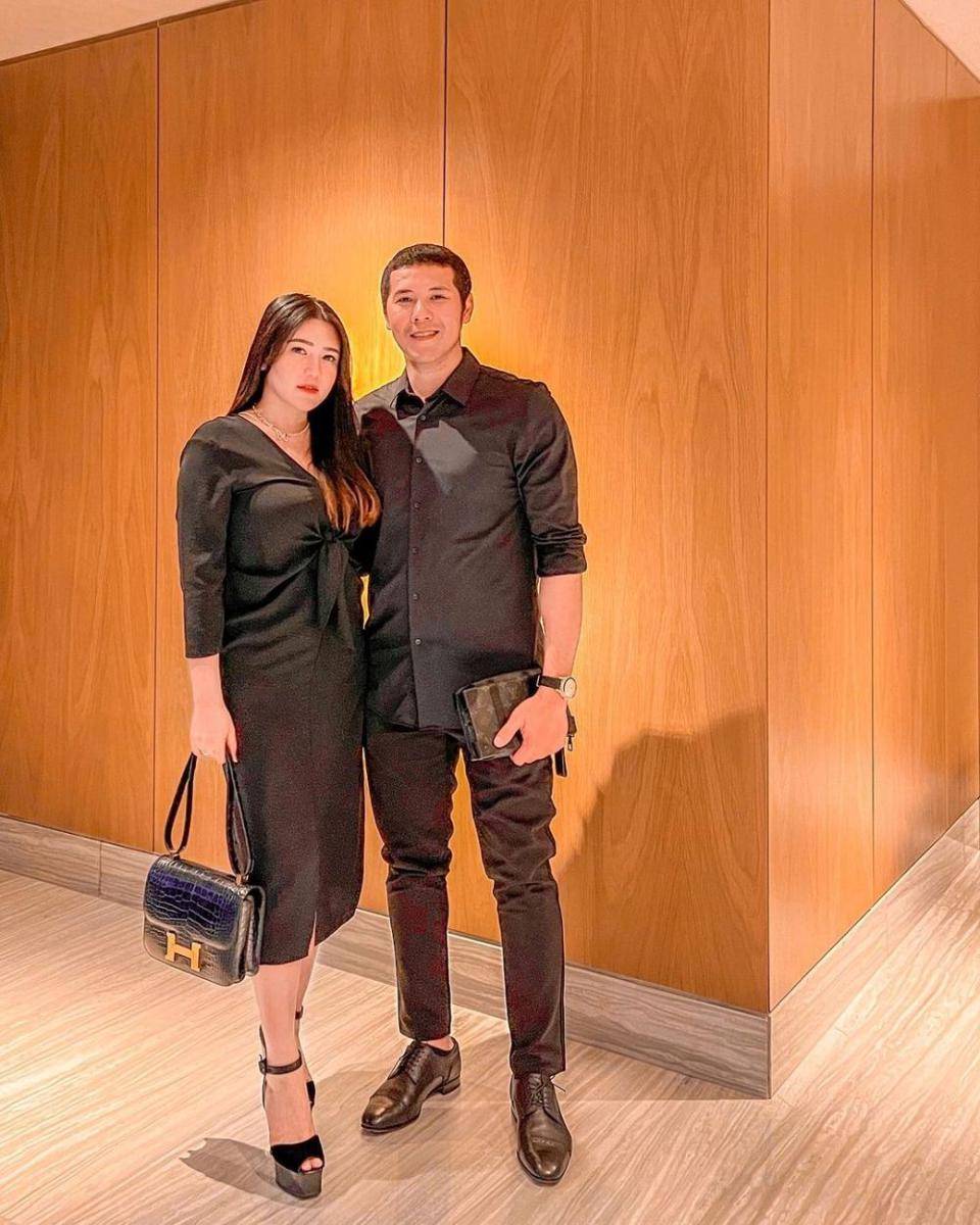 potret pasangan artis (instagram.com/viavallen)