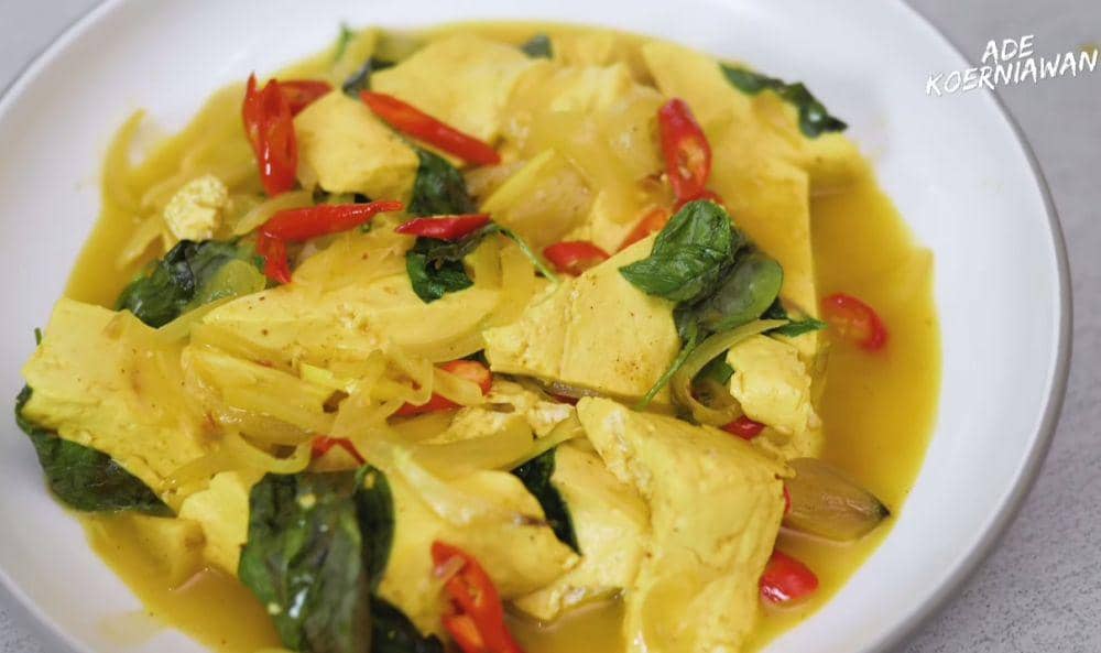 Resep Tahu Kemangi Kuah Kuning, Hangatnya Bikin Nyaman di Perut