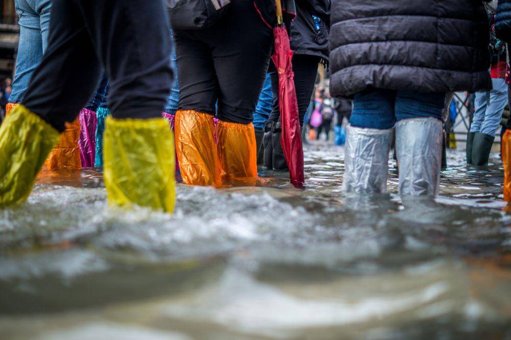 ilustrasi banjir (unsplash.com/Jonathan Ford)