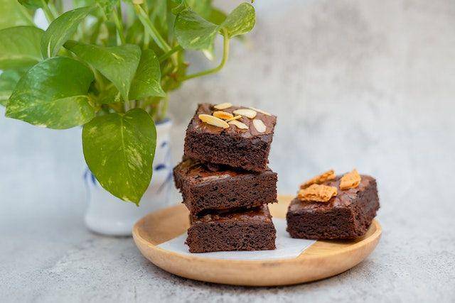 ilustrasi Fudgy Brownies Bites (pexels.com/vjapratama)