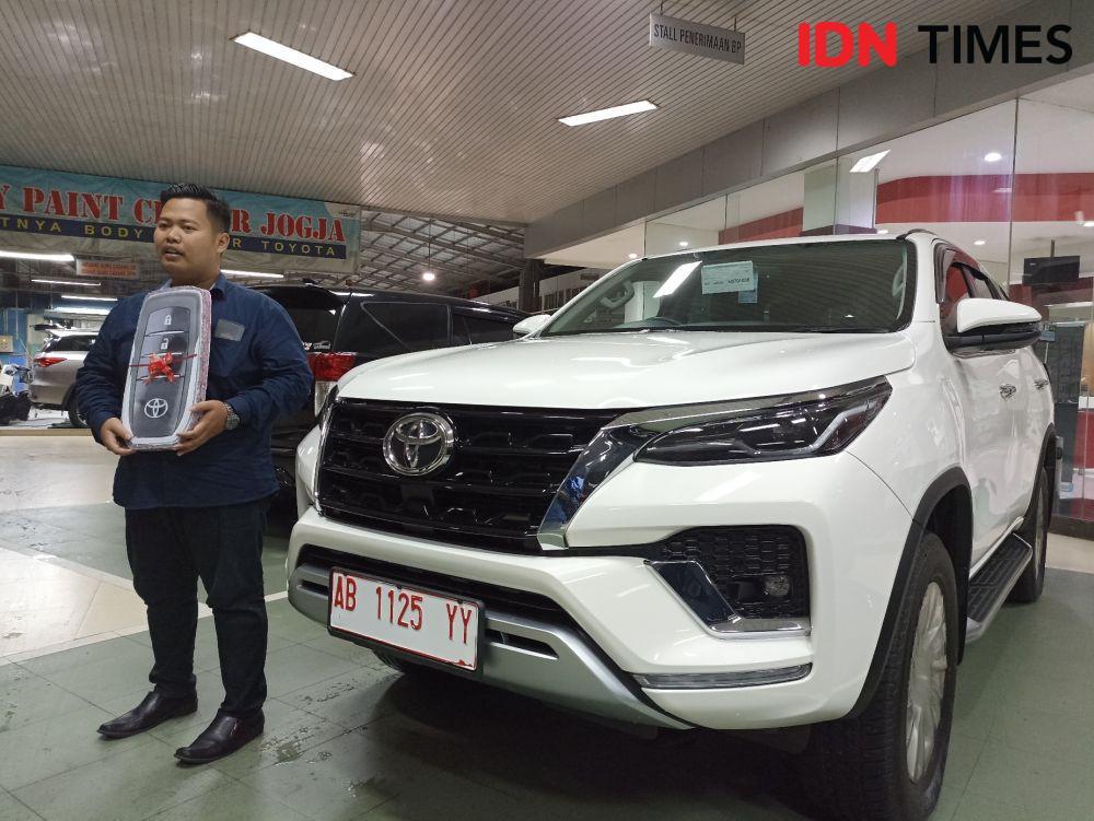 Pria Asal Godean Ini Mendapat Toyota Fortuner Gratis