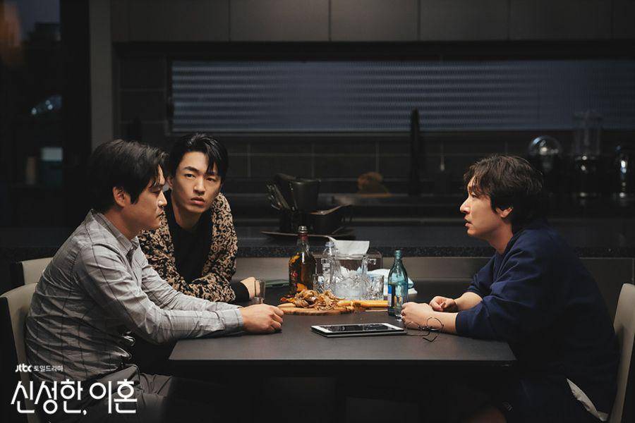 Cho Seung Woo, Jung Moon Sung, dan Kim Sung Kyun di Divorce Attorney Shin (dok. JTBC/Divorce Attorney Shin)