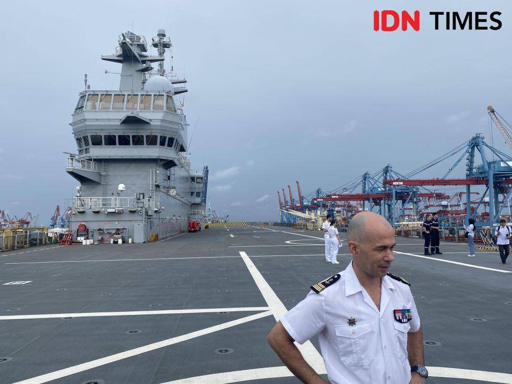 Kapten Kapal AL Dixmude, Emmanuel Mocard. (IDN Times/Sonya Michaella)