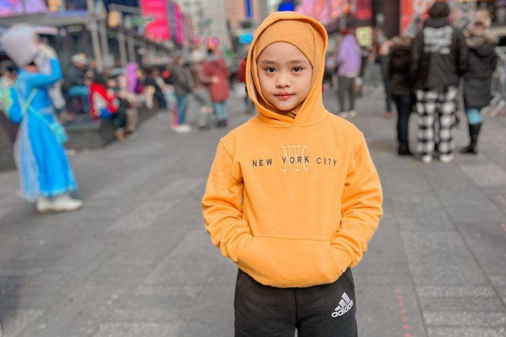 Maryam Nusaibah anak Oki Setiana Dewi (instagram.com/maryam_nusaibah_abdullah)