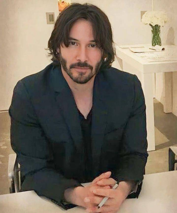 potret Keanu Reeves (instagram.com/keanureevesofflcal_)