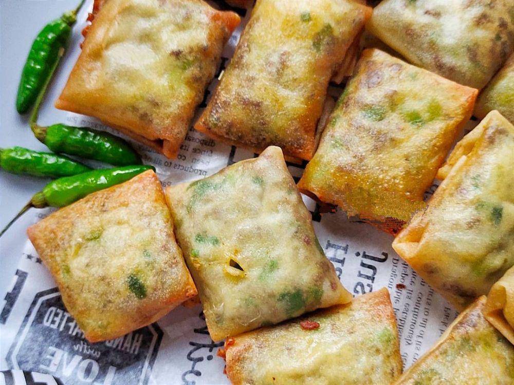 ilustrasi martabak telur kulit lumpia (instagram.com/cynthiahali)