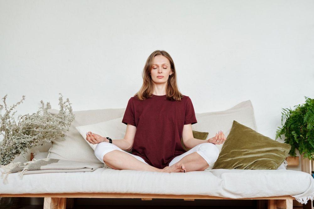Cara Meditasi yang Benar agar Manfaatnya Optimal
