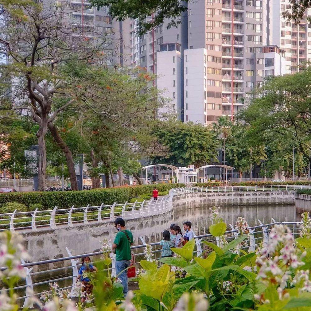 Epicentrum Walk, Jakarta Selatan (instagram.com/temantaman.jkt)