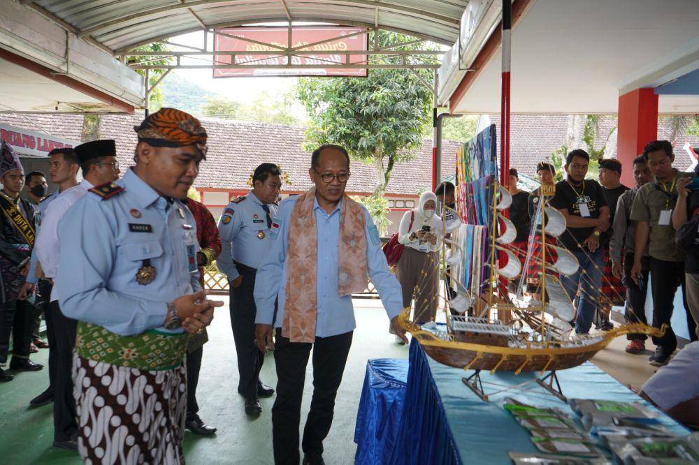 Karya napi Jatim yang dibikin selama Ramadan. Dok. Kemenkumham Jatim.