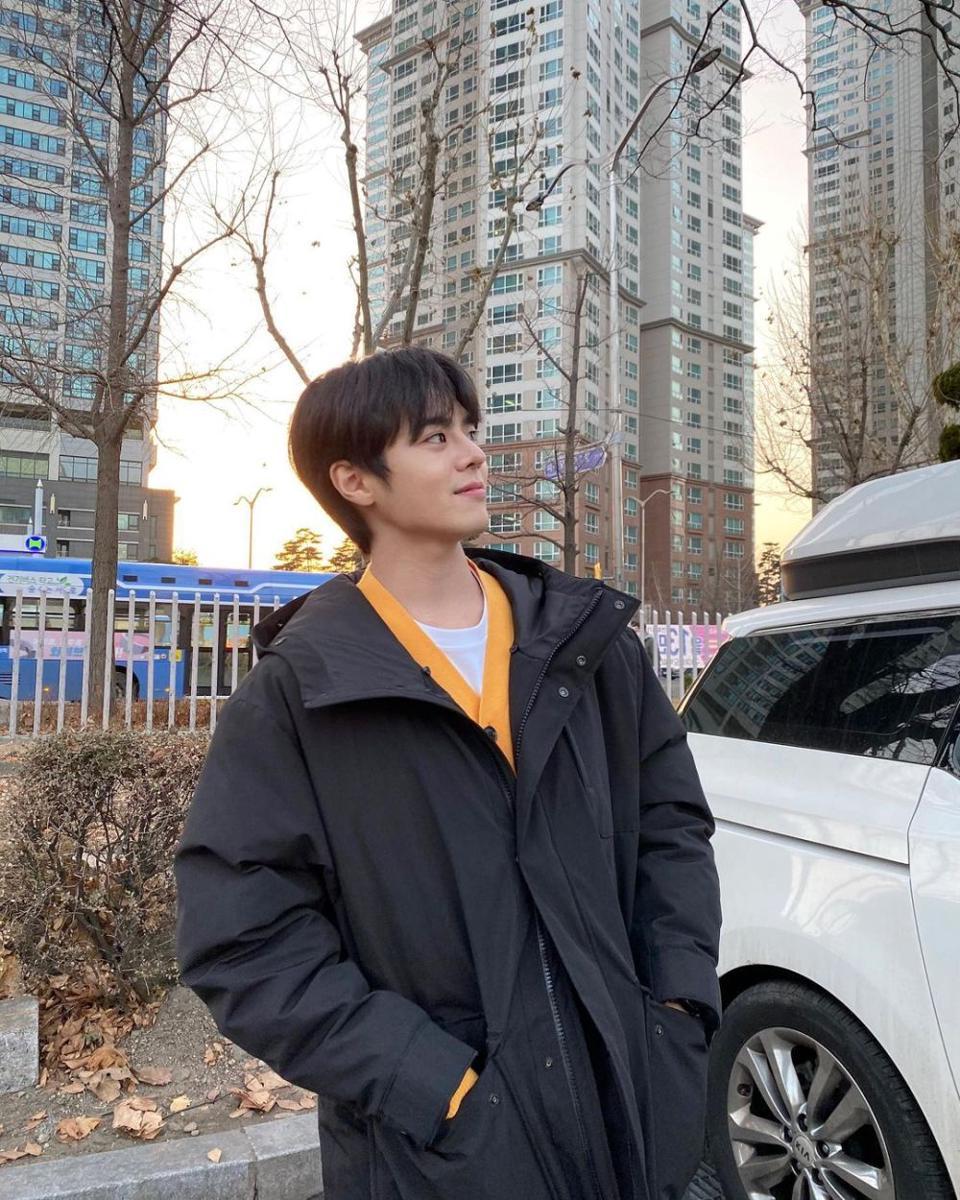 Potret Ryeo Un (instagram.com/_ryeoun)
