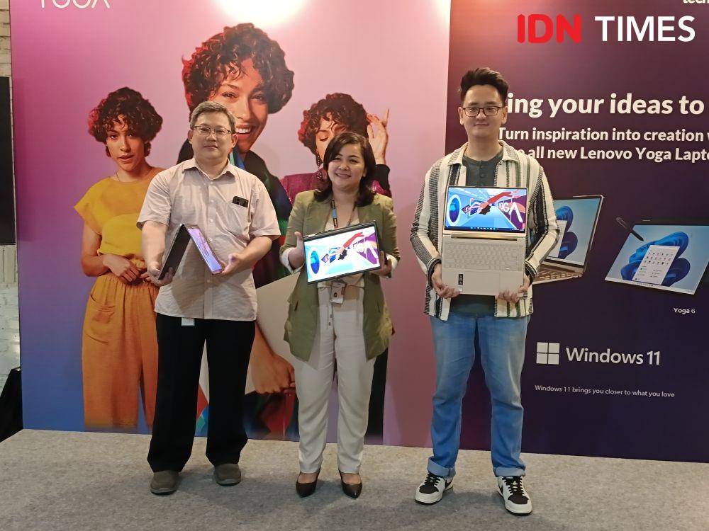 Lenovo Yoga 9i dan Lenovo Yoga 6 (dok. IDN Times/Fatkhur Rozi)