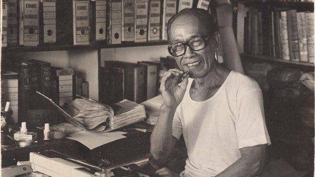 Pramoedya Ananta Toer, salah satu sastrawan besar Indonesia yang pernah dinominasikan untuk menerima hadiah Nobel (Dok Pribadi Pramoedya Ananta Toer via CNN Indonesia)