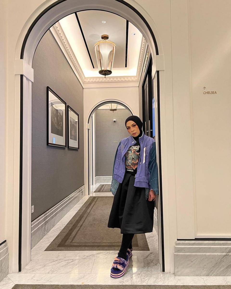 potret Melly Goeslaw (instagram.com/melly_goeslaw)