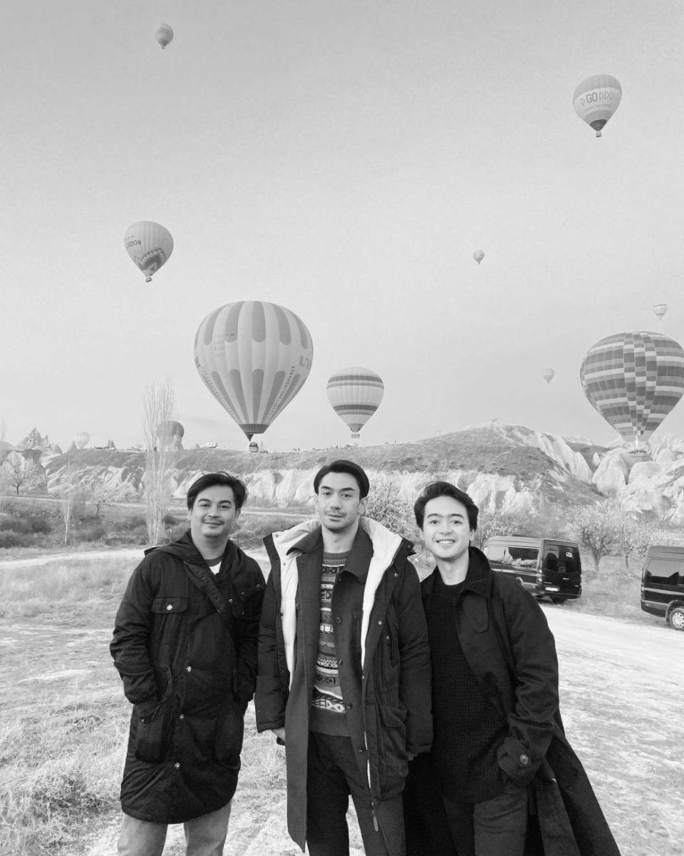 Reza Rahadian di Kapadokia (instagram.com/aryaibrahims)