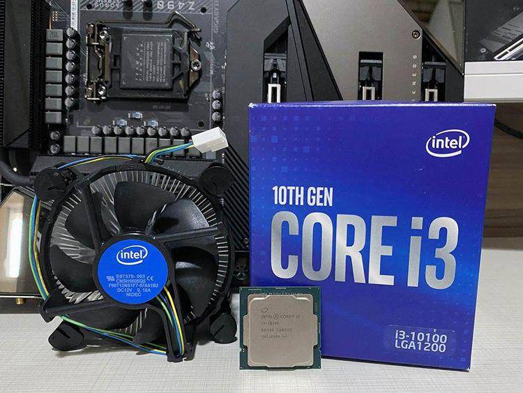 Meski tergolong kelas menengah ke bawah, lini Core i3 masih layak untuk dijadikan tandem VGA gaming. (intel.co.id)