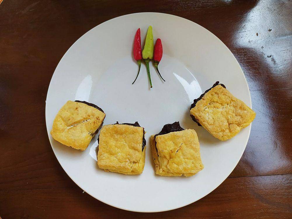 tahu petis (commons.wikimedia.org/Wiwik P)