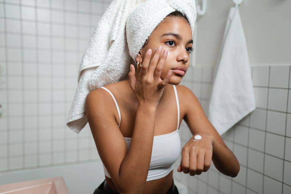 ilustrasi skincare (pexels.com/Ron Lach)