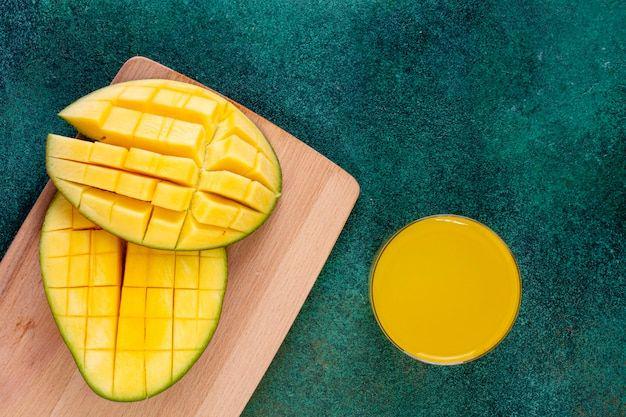 ilustrasi mangga (freepik.com/stockking)